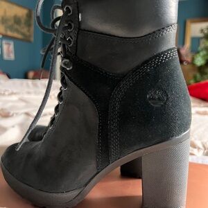 Timberland Leather Lace-Up Heeled Boots